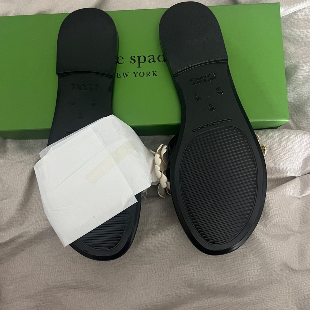 kate spade Black Patent Slide Sandal with Cream Floral Appliqués - Picture 5 of 6